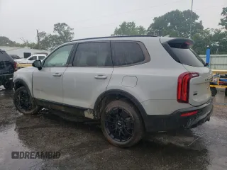 2022 Kia Telluride SX z VIN 5XYP5DHC7NG267823, wystawiony jako Copart lot #58433625 z przebiegiem 104 093 mil mil oraz Szkoda całkowita • Salvage title. Historia ofert i sprzedaży dostępna na DreamBid. Obrazek 2.