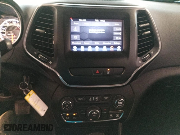 2021 Jeep Cherokee Latitude with VIN 1C4PJMCBXMD198312, listed as a IAAI auction lot 42737697 with 51,228 mi miles and . Bid and sale history available at DreamBid. Image 4.