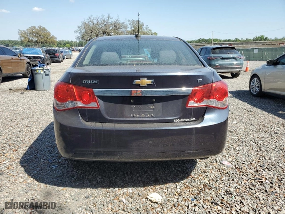 2016 Chevrolet Cruze Limited LT with VIN 1G1PE5SB2G7159477, listed as a Copart auction lot 52429495 with 103,010 mi miles and Clean Title. Bid and sale history available at carsss.com. Image 6.