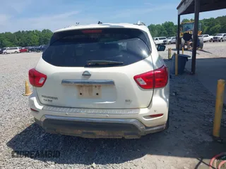 2017 Nissan Pathfinder SV z VIN 5N1DR2MNXHC622572, wystawiony jako IAAI lot #42144228 z przebiegiem 155 262 mil mil oraz . Historia ofert i sprzedaży dostępna na DreamBid. Obrazek 17.