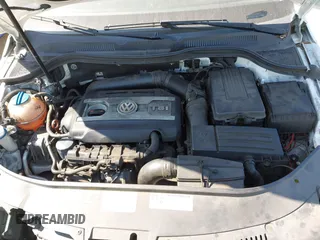 2013 Volkswagen CC Sport Plus с VIN WVWBP7AN7DE561439, выставлен на аукционе IAAI как лот 42479112 с пробегом 142 037 миль миль и . История ставок и продаж доступна на DreamBid. Изображение 10.