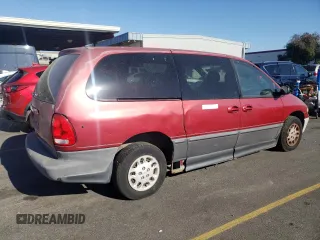1996 Dodge Caravan LE with VIN 1B4GP54L3TB330927, listed as a Copart auction lot 76597484 with 108,568 mi miles and Clean Title. Bid and sale history available at carsss.com. Image 3.