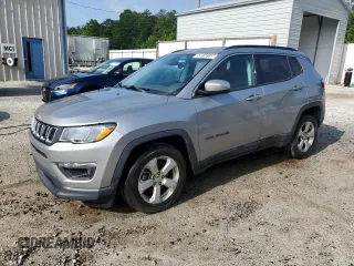 2019 Jeep Compass Latitude with VIN 3C4NJCBB5KT851039, listed as a Copart auction lot 58818155 with 118,961 mi miles and Clean title. Bid and sale history available at DreamBid. Image 1.