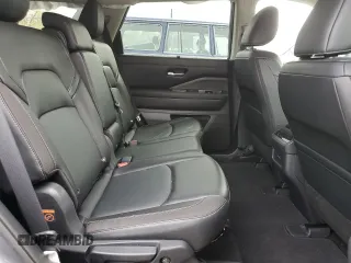 2023 Nissan Pathfinder SL z VIN 5N1DR3CC1PC234294, wystawiony jako Copart lot #54881485 z przebiegiem 29 442 mil mil oraz Szkody całkowita. Historia ofert i sprzedaży dostępna na DreamBid. Obrazek 11.