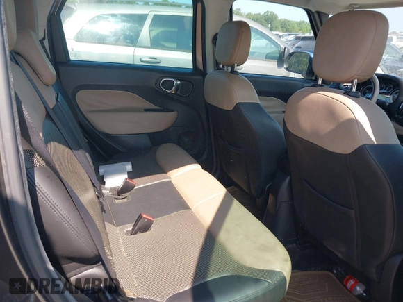 2014 FIAT 500L Lounge with VIN ZFBCFACHXEZ005568, listed as a IAAI auction lot 42802980 with 130,508 mi miles and . Bid and sale history available at DreamBid. Image 8.