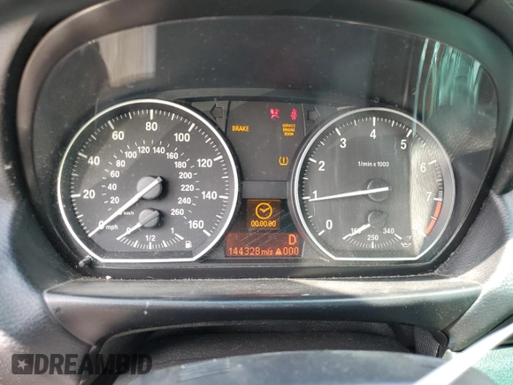 2008 BMW 1 Series 135i with VIN WBAUN93548VF54798, listed as a Copart auction lot 47209055 with 144,328 mi miles and Salvage title. Bid and sale history available at DreamBid. Image 9.