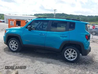 2022 Jeep Renegade Latitude with VIN ZACNJDB10NPN77271, listed as a IAAI auction lot 42512854 with 43,182 mi miles and . Bid and sale history available at DreamBid. Image 14.