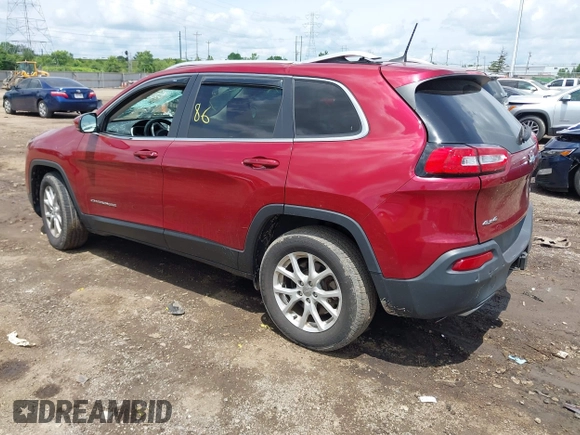 2017 Jeep Cherokee Latitude z VIN 1C4PJMCS0HW563302, wystawiony jako IAAI lot #42440735 z przebiegiem 63 889 mil mil oraz . Historia ofert i sprzedaży dostępna na DreamBid. Obrazek 3.