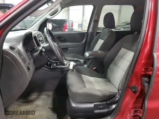 2007 Ford Escape XLT with VIN 1FMYU93157KA60267, listed as a Copart auction lot 45866945 with 239,485 mi miles and Salvage Title. Bid and sale history available at carsss.com. Image 7.