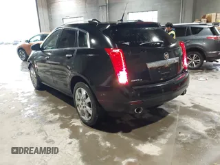2012 Cadillac SRX Performance Collection z VIN 3GYFNEE37CS630391, wystawiony jako IAAI lot #42280516 z przebiegiem 137 330 mil mil oraz . Historia ofert i sprzedaży dostępna na DreamBid. Obrazek 3.