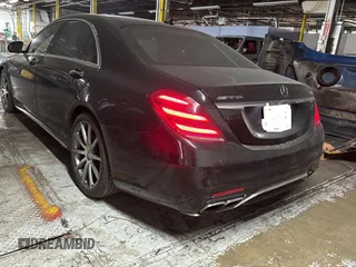2018 Mercedes-Benz S 63 AMG with VIN WDDUG8JB5JA357171, listed as a Copart auction lot 61851595 with 4,824 mi miles and Clean title. Bid and sale history available at DreamBid. Image 3.