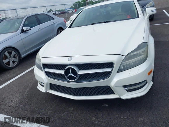 2013 Mercedes-Benz CLS-Class CLS 550 with VIN WDDLJ7DB2DA062813, listed as a IAAI auction lot 42124837 with 138,345 mi miles. Bid and sale history available at carsss.com. Image 12.
