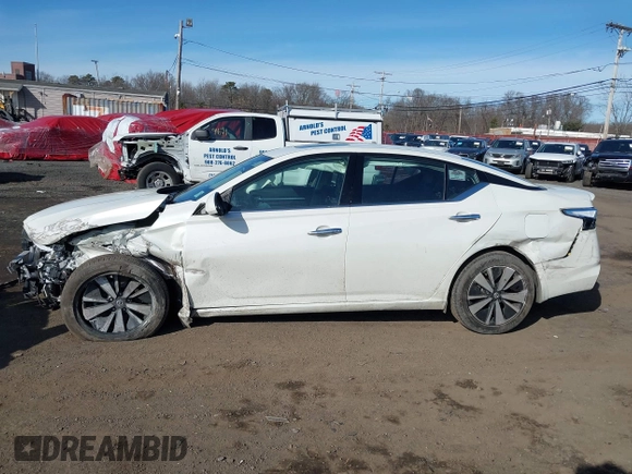 2020 Nissan Altima 2.5 SL with VIN 1N4BL4EWXLC182075, listed as a IAAI auction lot 41512552 with 47,873 mi miles. Bid and sale history available at carsss.com. Image 14.