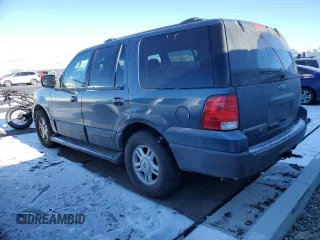 2004 Ford Expedition XLT with VIN 1FMPU16W24LB62877, listed as a Copart auction lot 88953725 with 154,748 mi miles and Salvage Title. Bid and sale history available at carsss.com. Image 2.