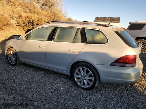 2011 Volkswagen Jetta SportWagen SE with VIN 3VWPX7AJ3BM631591, listed as a Copart auction lot 81230914 with 85181 miles and Salvage Title. Bid and sale history available at carsss.com. Image 2.