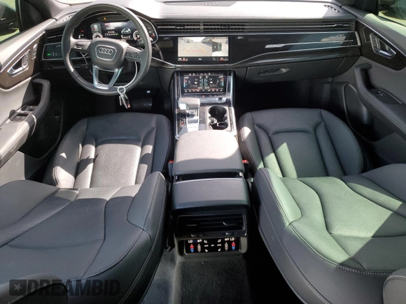2023 Audi Q8 Prestige z VIN WA1FVBF13PD024555, wystawiony jako Copart lot #53572195 z przebiegiem 10 498 mil mil oraz Szkoda całkowita • Salvage title. Historia ofert i sprzedaży dostępna na DreamBid. Obrazek 8.