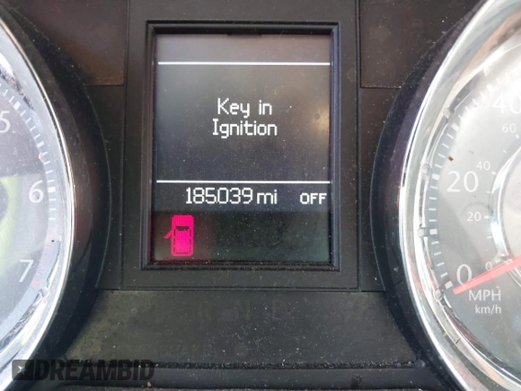 2016 Chrysler Town & Country Touring with VIN 2C4RC1BG3GR296159, listed as a IAAI auction lot 41908925 with 185,039 mi miles. Bid and sale history available at carsss.com. Image 16.