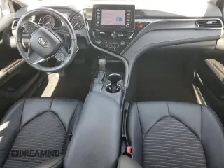 2023 Toyota Camry SE z VIN 4T1G11AK5PU822423, wystawiony jako Copart lot #57509345 z przebiegiem 43 592 mil mil oraz Szkoda całkowita • Salvage title. Historia ofert i sprzedaży dostępna na DreamBid. Obrazek 8.