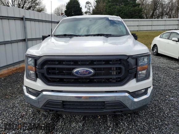 2023 Ford F-150 XL с VIN 1FTFX1E54PKD68079, выставлен на аукционе Copart как лот 47821345 с пробегом 46 010 миль миль и Списание • Salvage title. История ставок и продаж доступна на DreamBid. Изображение 5.