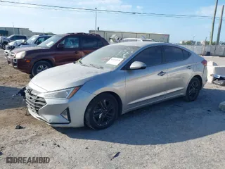 2020 Hyundai Elantra SEL with VIN 5NPD84LFXLH553487, listed as a IAAI auction lot 41154538 with 148,652 mi miles. Bid and sale history available at carsss.com. Image 2.