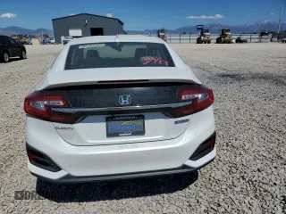 2018 Honda Clarity Plug-In Hybrid with VIN JHMZC5F19JC022895, listed as a Copart auction lot 59470014 with 56,930 mi miles and Salvage Title. Bid and sale history available at carsss.com. Image 6.