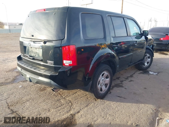 2015 Honda Pilot SE with VIN 5FNYF4H3XFB064676, listed as a IAAI auction lot 41241236 with Not Provided miles and . Bid and sale history available at DreamBid. Image 4.