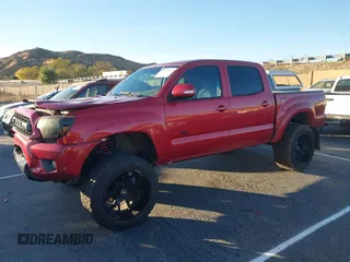 2014 Toyota Tacoma PreRunner with VIN 5TFJU4GN4EX060590, listed as a IAAI auction lot 41258506 with 137,939 mi miles. Bid and sale history available at carsss.com. Image 14.