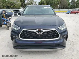 2022 Toyota Highlander Platinum with VIN 5TDFZRBH9NS185368, listed as a Copart auction lot 47475525 with 19,291 mi miles and Salvage Title. Bid and sale history available at carsss.com. Image 5.