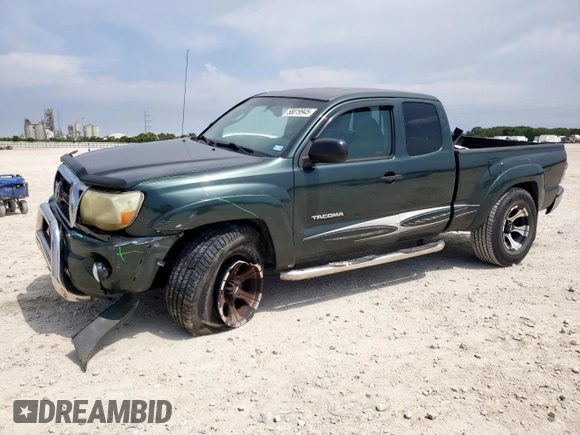 2011 Toyota Tacoma PreRunner z VIN 5TFTU4GN9BX001765, wystawiony jako Copart lot #58019945 z przebiegiem 120 380 mil mil oraz Szkoda całkowita • Salvage title. Historia ofert i sprzedaży dostępna na DreamBid. Obrazek 1.