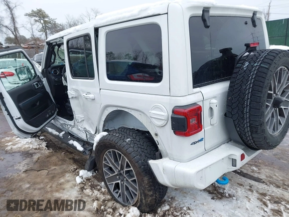 2024 Jeep Wrangler High Altitude z VIN 1C4RJXU66RW174919, wystawiony jako IAAI lot #41563619 z przebiegiem 4 133 mil mil oraz . Historia ofert i sprzedaży dostępna na DreamBid. Obrazek 3.