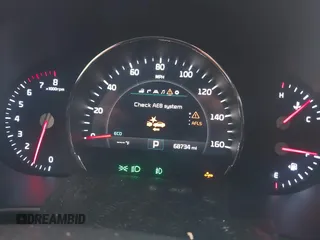 2017 Kia Sorento SX with VIN 5XYPK4A59HG291257, listed as a IAAI auction lot 42450031 with 68,734 mi miles and . Bid and sale history available at DreamBid. Image 7.