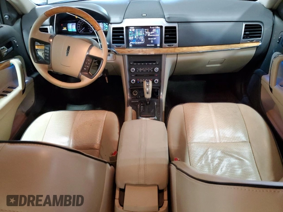 2011 Lincoln MKZ Hybrid z VIN 3LNDL2L33BR755653, wystawiony jako Copart lot #57050605 z przebiegiem 62 424 mil mil oraz Szkoda całkowita • Salvage title. Historia ofert i sprzedaży dostępna na DreamBid. Obrazek 8.