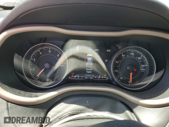 2017 Jeep Cherokee Limited with VIN 1C4PJLDB2HD214694, listed as a Copart auction lot 58912575 with 152,987 mi miles and Clean title. Bid and sale history available at DreamBid. Image 9.
