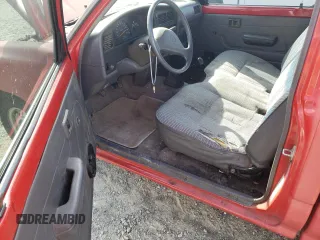 1994 Toyota Pickup z VIN 4TARN81A5RZ171295, wystawiony jako Copart lot #46826295 z przebiegiem 346 964 mil mil oraz Szkoda całkowita • Salvage title. Historia ofert i sprzedaży dostępna na DreamBid. Obrazek 8.