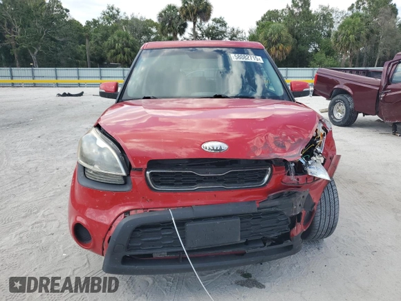 2013 Kia Soul + z VIN KNDJT2A61D7589518, wystawiony jako Copart lot #58082715 z przebiegiem 158 200 mil mil oraz Szkoda całkowita • Salvage title. Historia ofert i sprzedaży dostępna na DreamBid. Obrazek 5.
