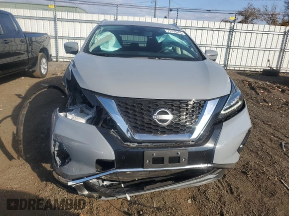 2024 Nissan Murano Platinum with VIN 5N1AZ2DS7RC108589, listed as a Copart auction lot 77558244 with 8,611 mi miles and Salvage Title. Bid and sale history available at DreamBid. Image 5.