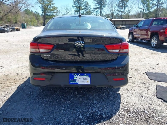 2018 Kia Rio LX with VIN 3KPA24AB5JE067143, listed as a IAAI auction lot 41445449 with 81,616 mi miles. Bid and sale history available at carsss.com. Image 15.