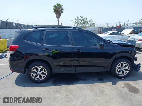 2023 Subaru Forester Premium with VIN JF2SKADC7PH438380, listed as a IAAI auction lot 42736499 with 23,989 mi miles and . Bid and sale history available at DreamBid. Image 14.
