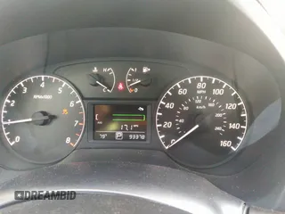 2017 Nissan Sentra SR z VIN 3N1AB7APXHY332812, wystawiony jako IAAI lot #42357841 z przebiegiem 93 378 mil mil oraz . Historia ofert i sprzedaży dostępna na DreamBid. Obrazek 7.