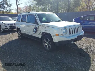2016 Jeep Patriot High Altitude z VIN 1C4NJRFB6GD696544, wystawiony jako IAAI lot #42134516 z przebiegiem 160 328 mil mil oraz . Historia ofert i sprzedaży dostępna na DreamBid. Obrazek 1.