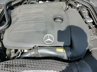 2019 Mercedes-Benz C 300 z VIN 55SWF8EB2KU283098, wystawiony jako Copart lot #81257615 z przebiegiem 133 572 mil mil oraz Szkoda całkowita • Salvage title. Historia ofert i sprzedaży dostępna na DreamBid. Obrazek 14.
