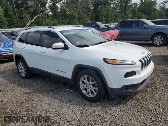 2016 Jeep Cherokee Latitude with VIN 1C4PJLCS7GW247355, listed as a Copart auction lot 63222185 with 190,831 mi miles and Salvage title. Bid and sale history available at DreamBid. Image 4.