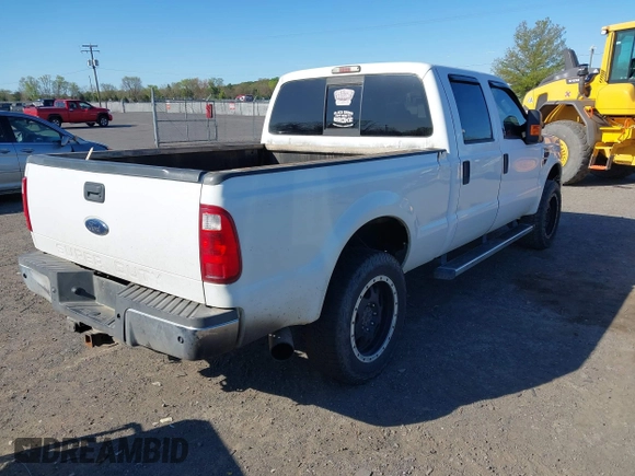 2008 Ford Super Duty F-250 SRW XL with VIN 1FTSW21R88ED53164, listed as a IAAI auction lot 42054260 with 357,550 mi miles. Bid and sale history available at carsss.com. Image 4.