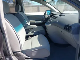 2007 Nissan Quest S with VIN 5N1BV28UX7N123147, listed as a IAAI auction lot 41719403 with 175,068 mi miles. Bid and sale history available at carsss.com. Image 5.