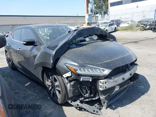 2020 Nissan Maxima SV z VIN 1N4AA6CV3LC374574, wystawiony jako IAAI lot #41954908 z przebiegiem 93 302 mil mil oraz . Historia ofert i sprzedaży dostępna na DreamBid. Obrazek 1.