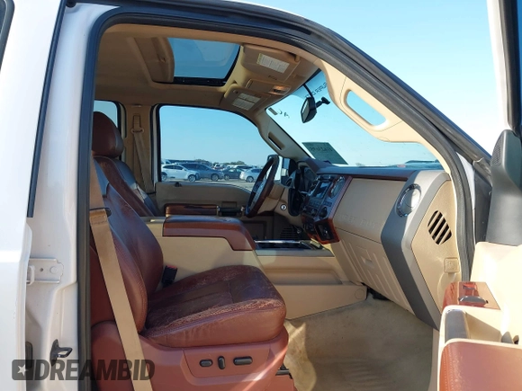 2012 Ford F-250 XL z VIN 1FT7W2BT1CEA55726, wystawiony jako IAAI lot #41623695 z przebiegiem 166 571 mil mil oraz . Historia ofert i sprzedaży dostępna na DreamBid. Obrazek 5.