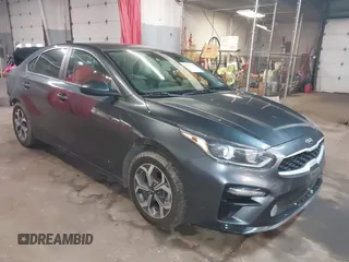 2019 Kia Forte LXS z VIN 3KPF24AD4KE061732, wystawiony jako IAAI lot #42286271 z przebiegiem 96 935 mil mil oraz . Historia ofert i sprzedaży dostępna na DreamBid. Obrazek 1.