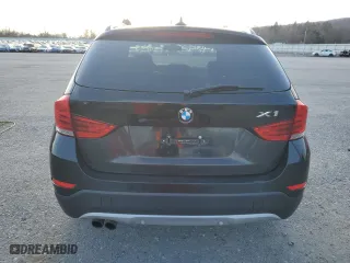 2015 BMW X1 xDrive28i with VIN WBAVL1C58FVY39591, listed as a Copart auction lot 48556765 with 152,577 mi miles and Salvage Title. Bid and sale history available at carsss.com. Image 6.