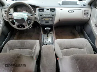 2001 Honda Accord LX z VIN 1HGCG665X1A058192, wystawiony jako Copart lot #57975215 z przebiegiem Nie podano mil oraz Szkoda całkowita • Salvage title. Historia ofert i sprzedaży dostępna na DreamBid. Obrazek 8.