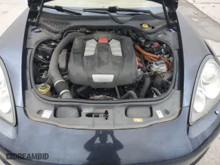 2012 Porsche Panamera S Hybrid with VIN WP0AD2A73CL045159, listed as a Copart auction lot 46129455 with 55,432 mi miles and Salvage Title. Bid and sale history available at carsss.com. Image 11.
